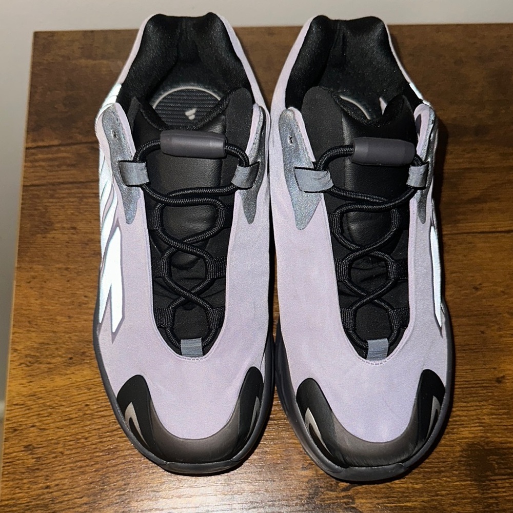 Kids Yeezys  Black and Gray Athletic Shoes